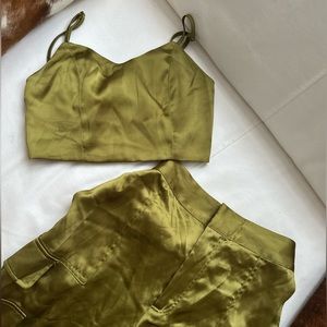 NWT Satin House of Harlow Set